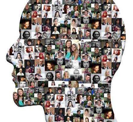 Különféle orvosok közül válassza ki a sebészt a mellnagyobbító műtét elvégzéséhez